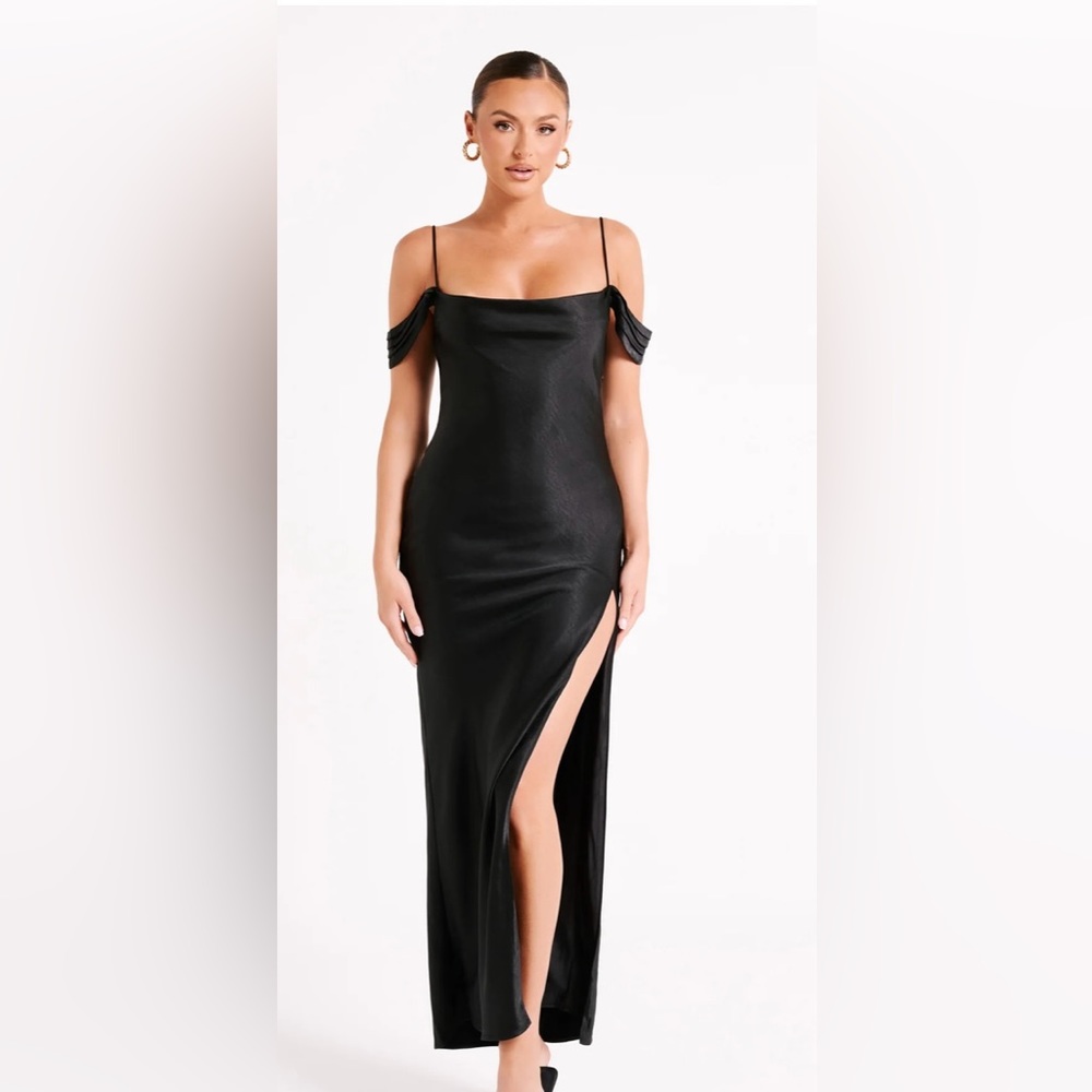 Meshki Mariposa Off Shoulder Maxi Dress - Black